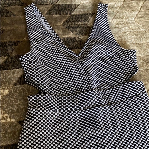 H&M Dress - Picture 2 of 3